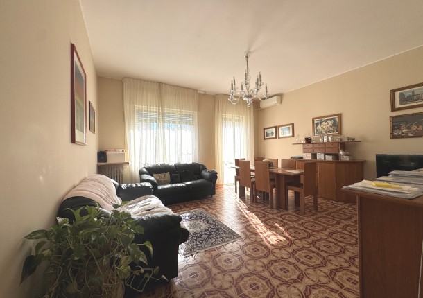 VILLALONGO con ASCENSORE
